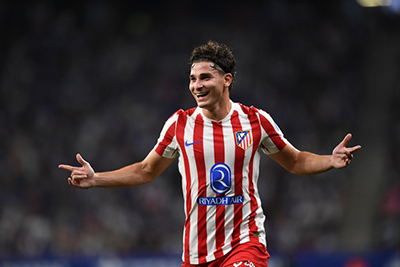 每体爆料:莱万接班人锁定“小蜘蛛”,巴萨还幻想哈兰德