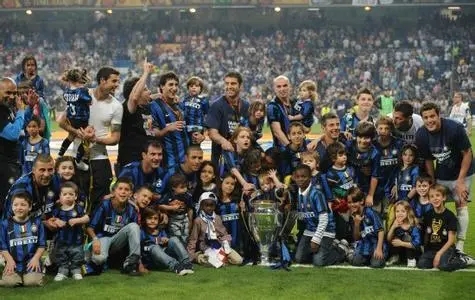 2010欧冠冠军是<a href=/zuqiuzhoubian/intermilan/ target=_blank class=infotextkey>国际米兰</a>