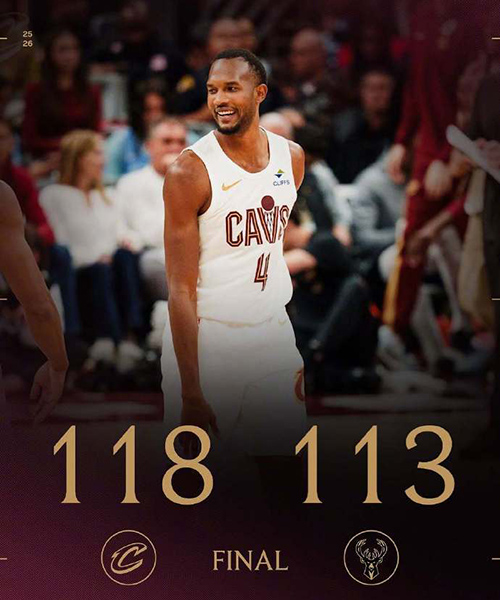 骑士118-113胜雄鹿，字母哥空砍40+14+9，莫布利21分