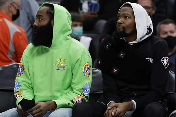 杜兰特追问哈登离网真相 <a href=/lanqiuzhoubian/nets/ target=_blank class=infotextkey>篮网</a>三巨头时代落幕始末